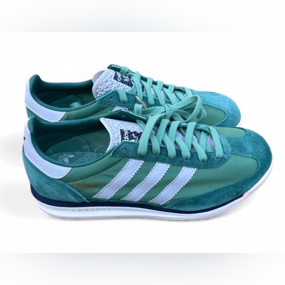 Adidas Men's Green and White Sneakers